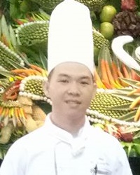 ho hoang tho